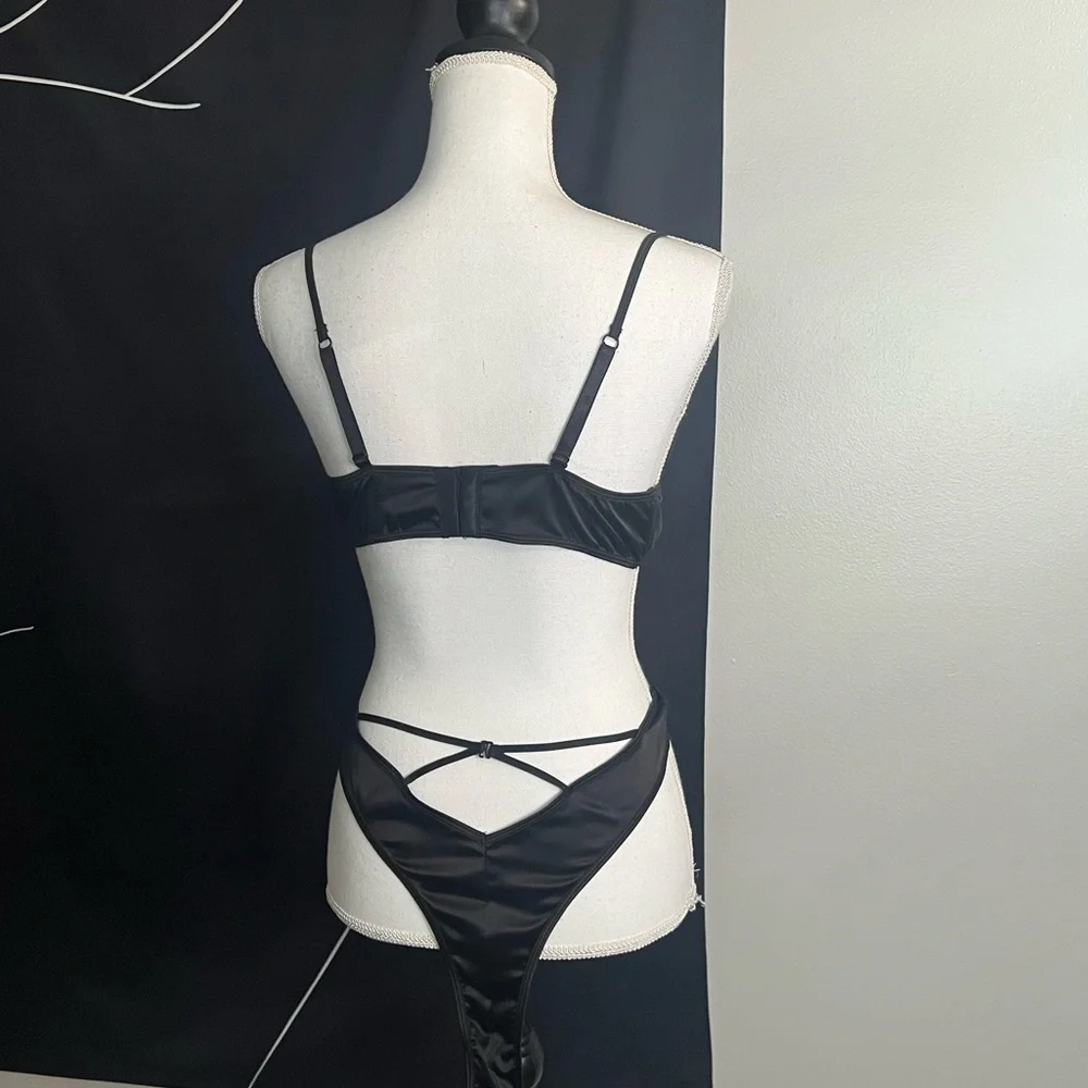 Fashion Nova Lace Teddy Bodysuit - Picture 8 of 9